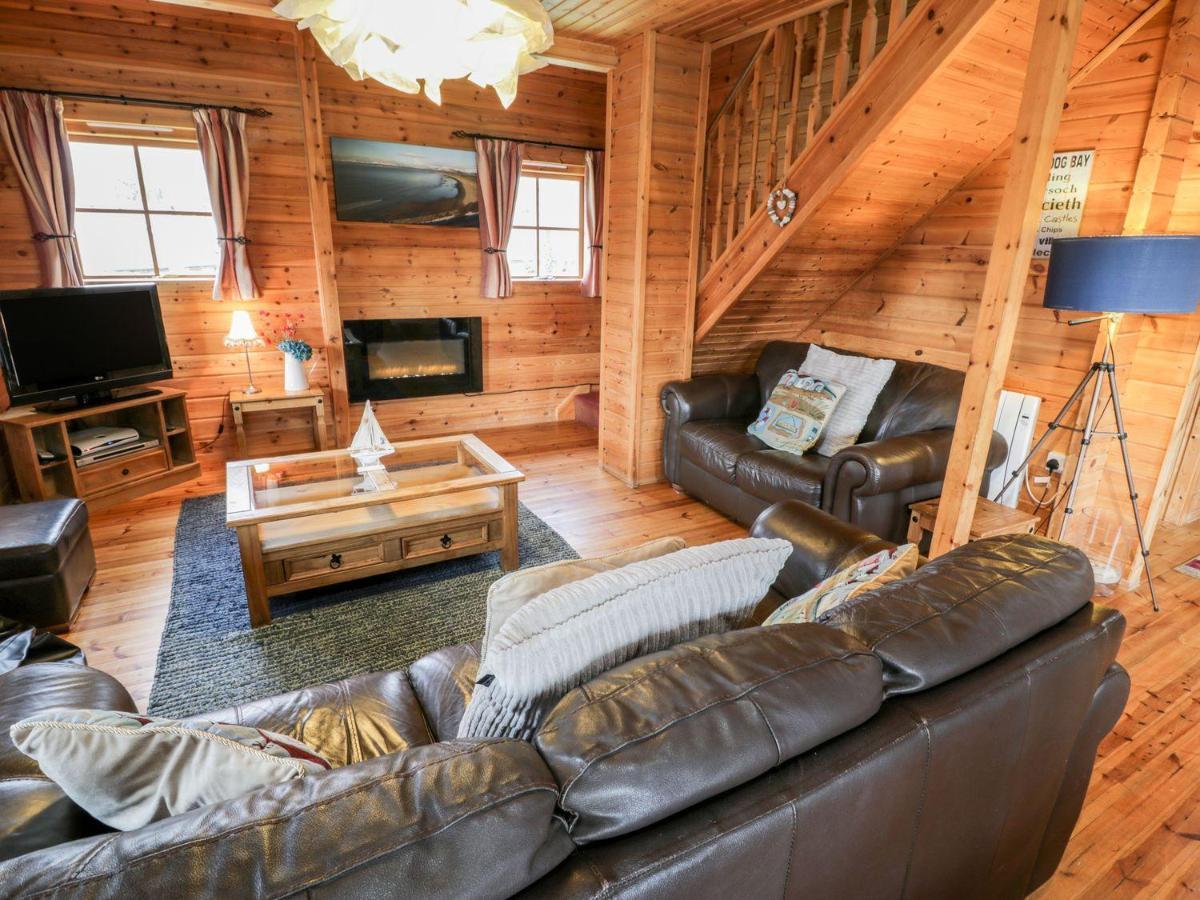 Sun View Lodge Llanbedr  Buitenkant foto