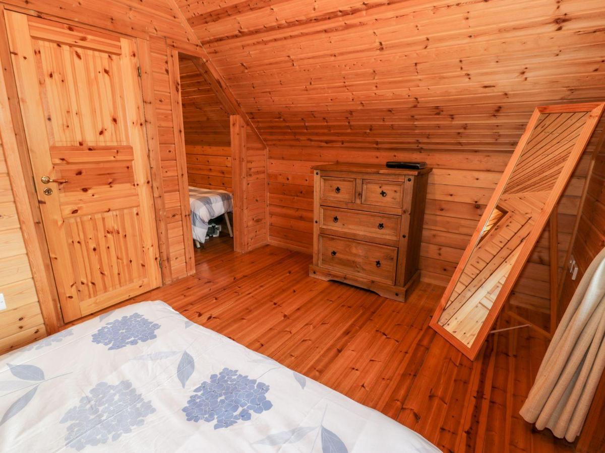 Sun View Lodge Llanbedr  Buitenkant foto
