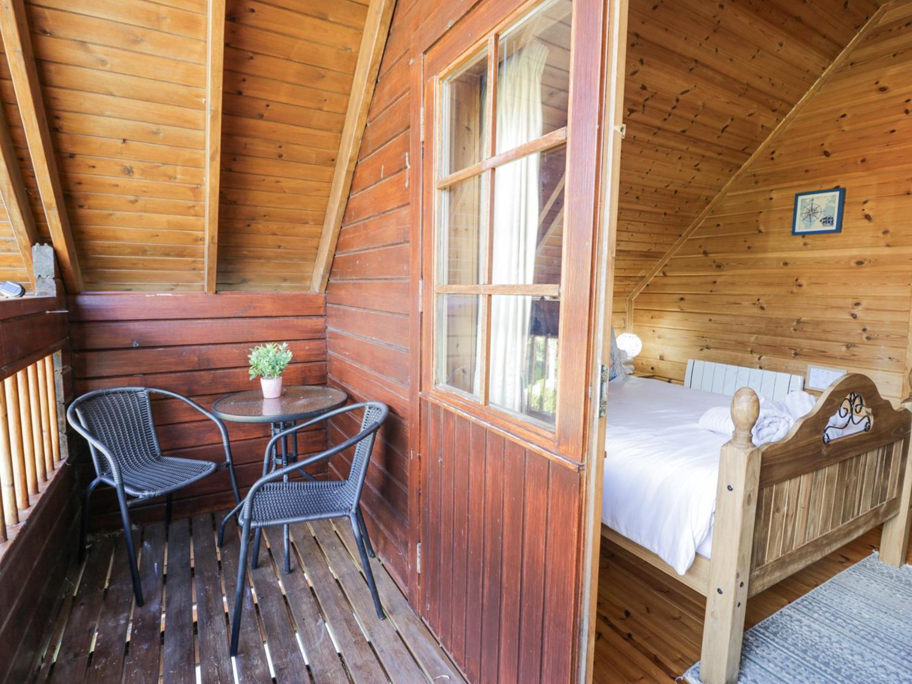 Sun View Lodge Llanbedr  Buitenkant foto