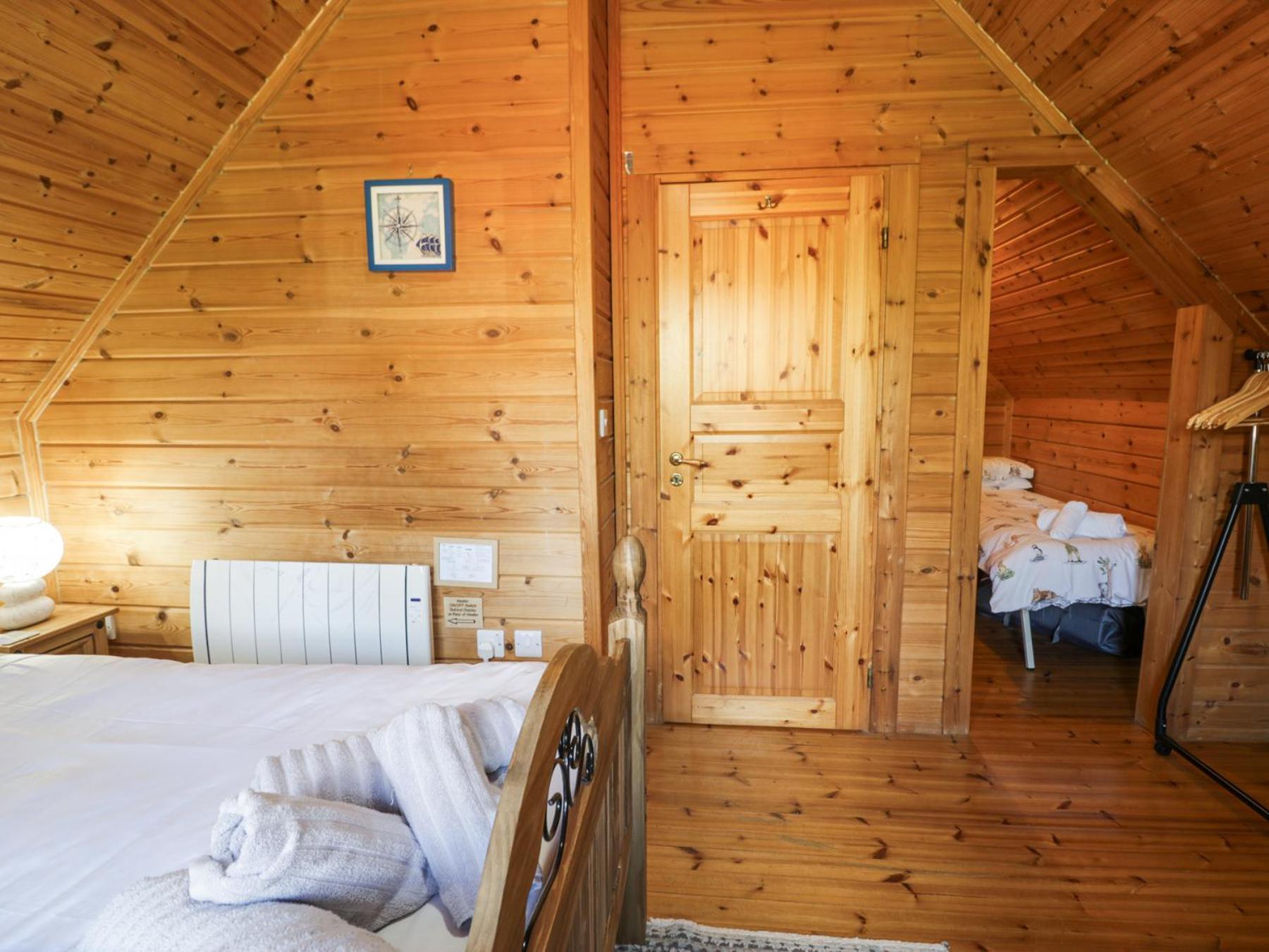 Sun View Lodge Llanbedr  Buitenkant foto