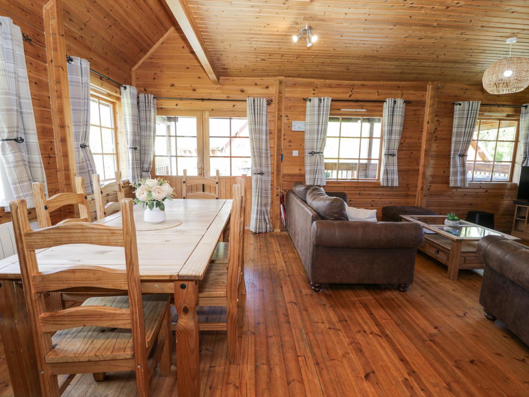 Sun View Lodge Llanbedr  Buitenkant foto