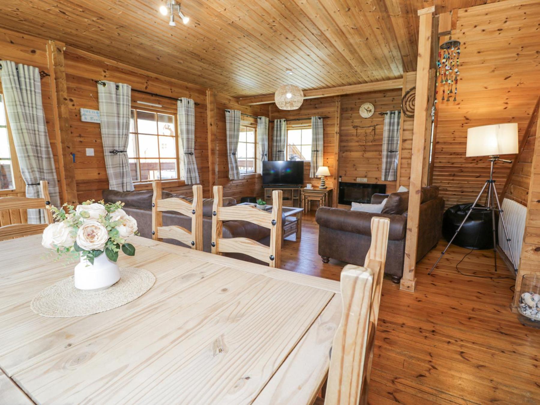 Sun View Lodge Llanbedr  Buitenkant foto