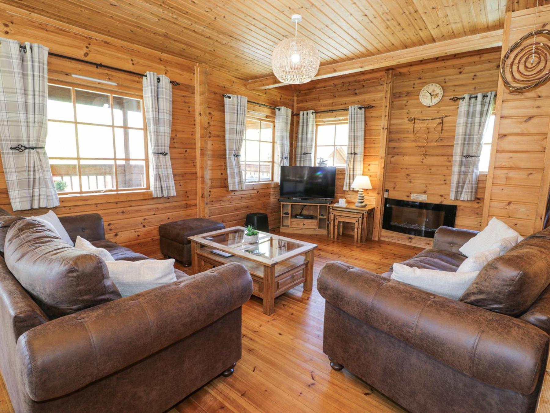 Sun View Lodge Llanbedr  Buitenkant foto